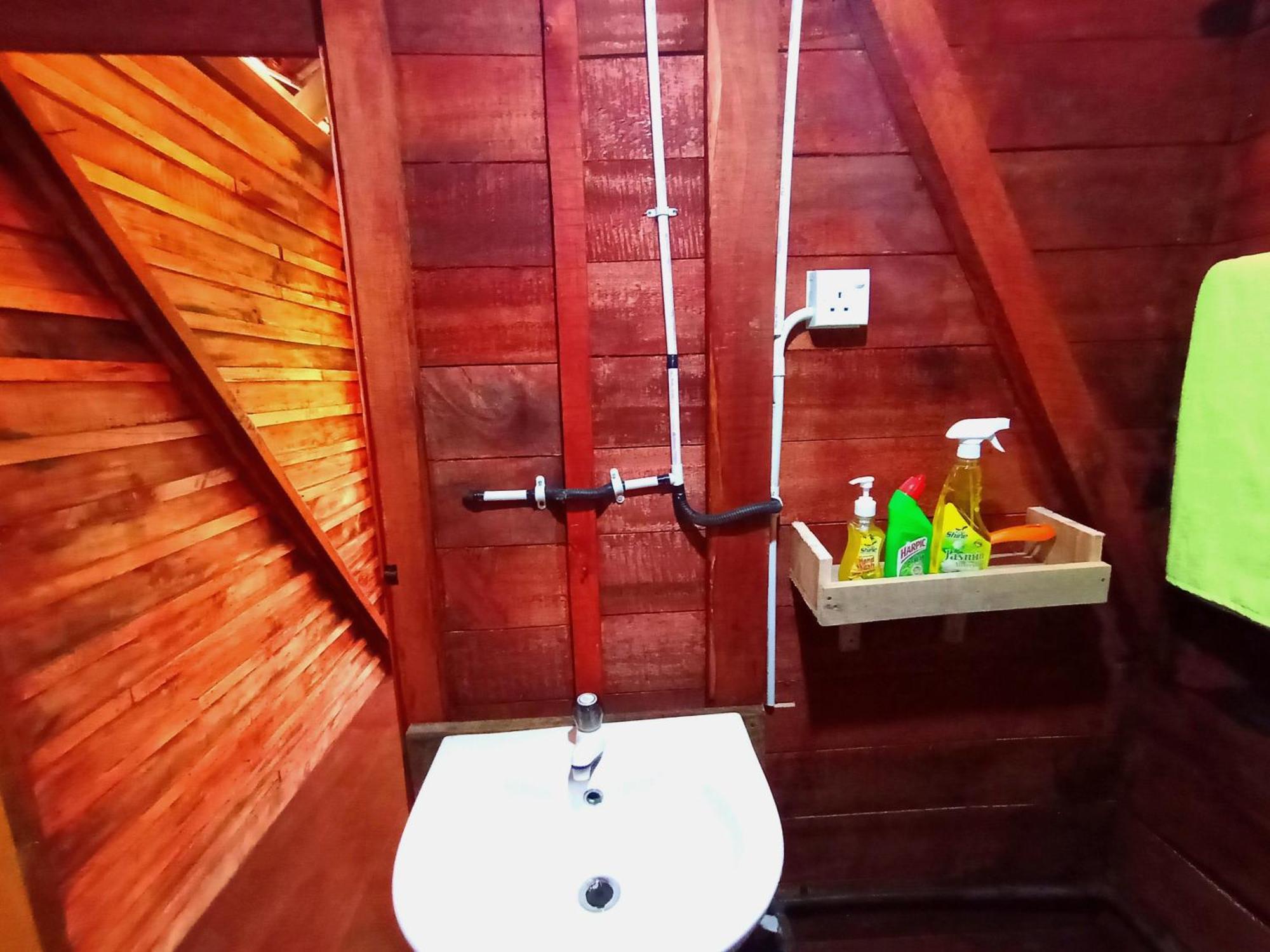 Parrot Tree House Villa Mirissa Exterior photo